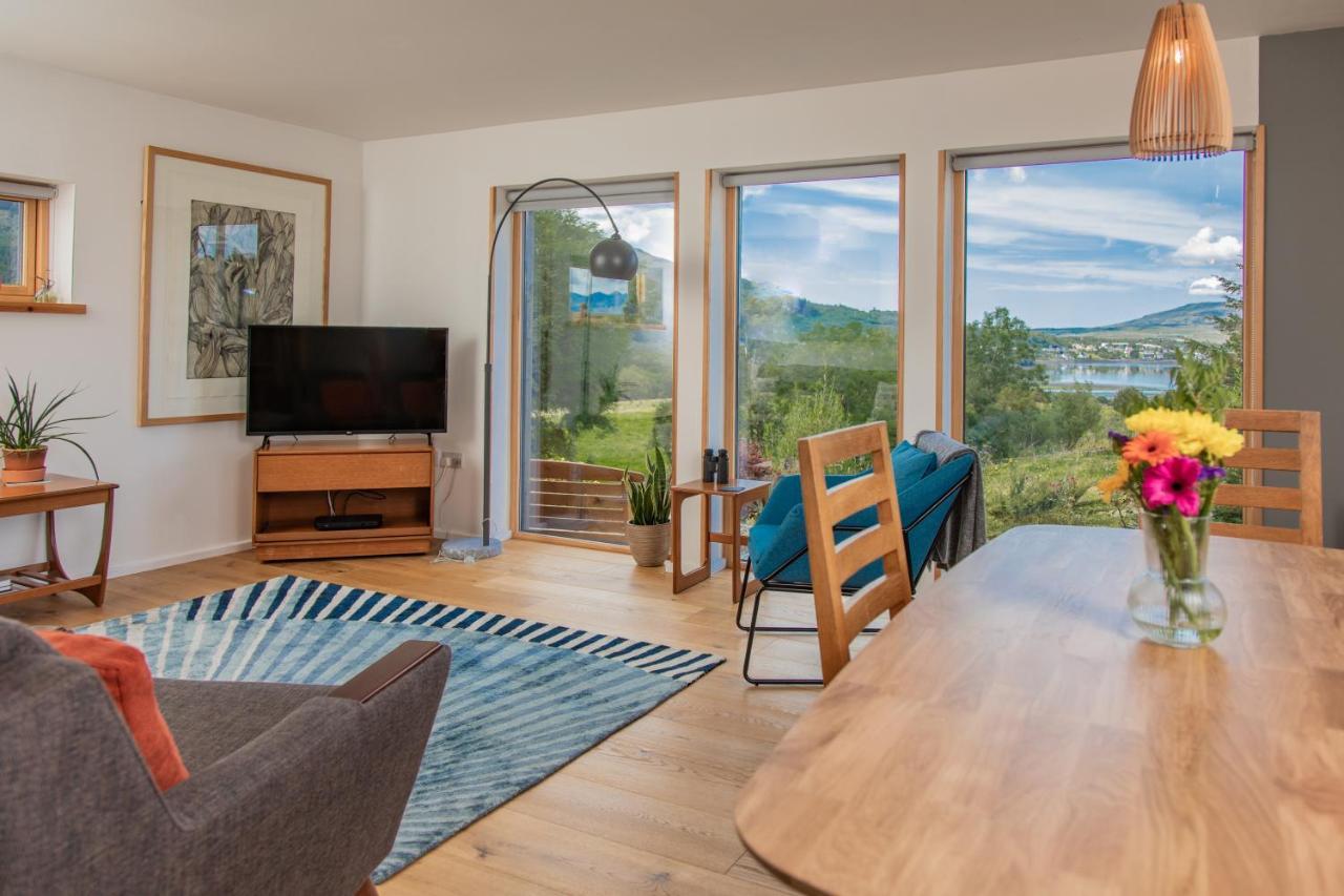 Cuillrigh - Luxury House, Loch & Mountain Views Villa Портри Екстериор снимка