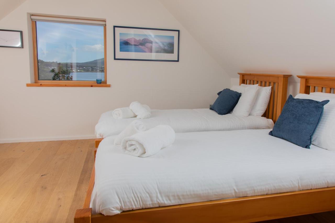 Cuillrigh - Luxury House, Loch & Mountain Views Villa Портри Екстериор снимка